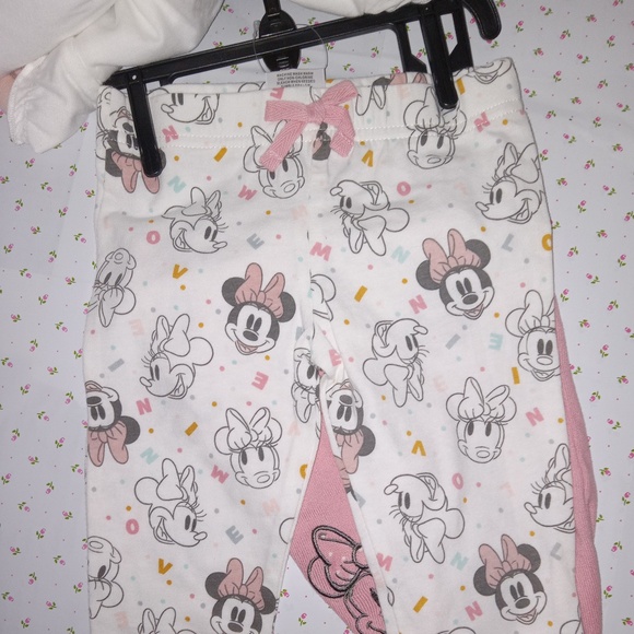 DISNEY BABY: Baby Girl's Minnie Mouse 5pc Set Layette Set - Picture 6 of 7